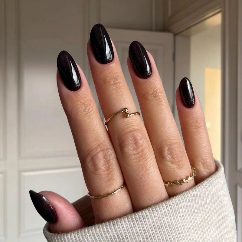 DIY Classic Black Dip Powder Manicure – Sleek, chip-free nails at home.