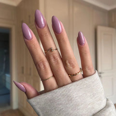 Elegant Lavender Dip Powder for Nails, ideal for adding a touch of elegance and grace to your nail art.