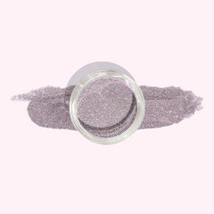 Silver Shine Dip Powder for Nails – Bright, shiny silver for a glamorous metallic manicure.