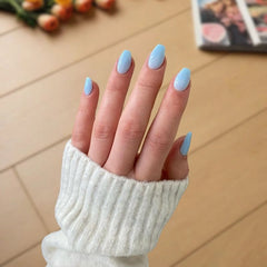 Delicate Baby Blue Nail Dip Powder – A serene blue shade ideal for adding a fresh touch to any manicure.